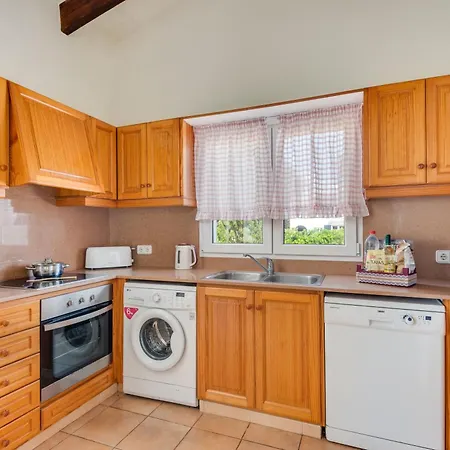 Villa Binillor By Mauter *